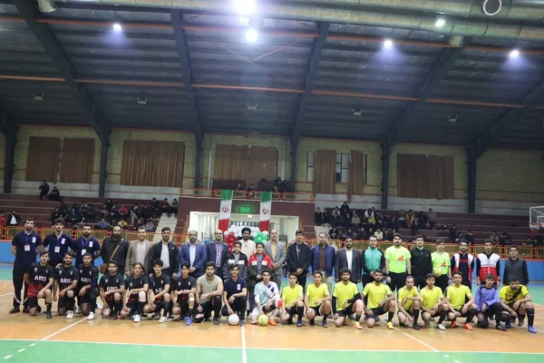 شب اول پنجمین دوره لیگ فوتسال دانشجومعلمان مرکز شهید دکتر آیت نجف آباد: 2