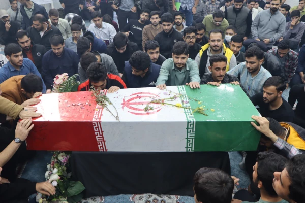 استقبال پرشور از شهید گمنام با حضور دانشجومعلمان 2