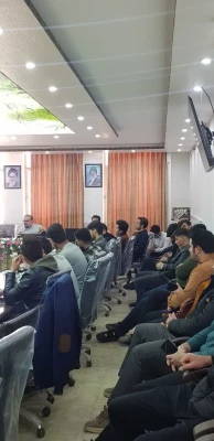 کاربرد هوش مصنوعی در آموزش و یادگیری و سواد رسانه، در سالن جلسات مرکز برگزار کردند. 
 2