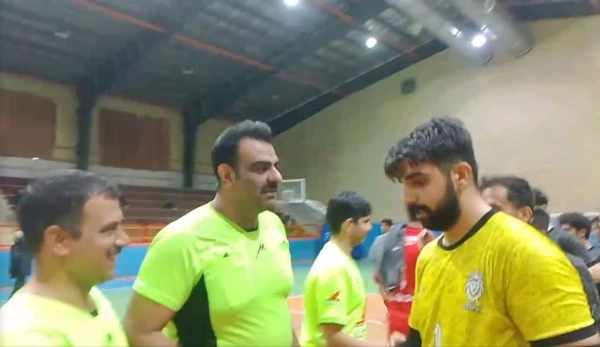 دیدار دو تیم فوتسال مرکز شهید دکتر آیت نجف آباد و پردیس شهید باهنر اصفهان 2