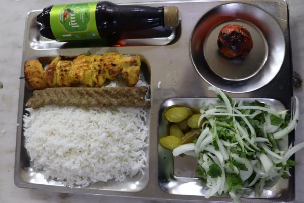 برنامه شب نشینی شب یلدا با همت و برنامه ریزی شورای صنفی 2