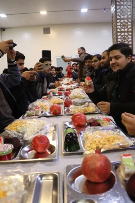 برنامه شب نشینی شب یلدا با همت و برنامه ریزی شورای صنفی 2